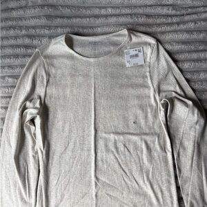 American Eagle Outfitters Gray Long Sleeve Tee